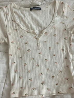 Brandy Melville Cream Ribbed Henley Top with Pink Rose Print